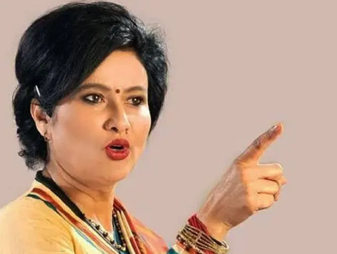 कोमल ओलीको होटलमा जेनजीले आगो लगाए, आक्रोशित हुँदै भनिनः मेरो होटलमा आगो लगाएर ४० जनाको रोजगारी खोस्नु जेन–जी क्रान्ति हो ?